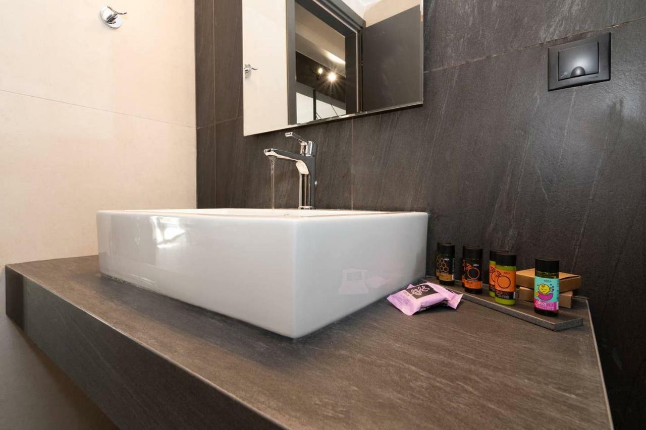 Mos Luxury City Suites - The Loft Chania  Ngoại thất bức ảnh